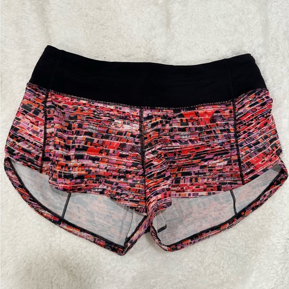Lululemon Shorts - Picture 1 of 2